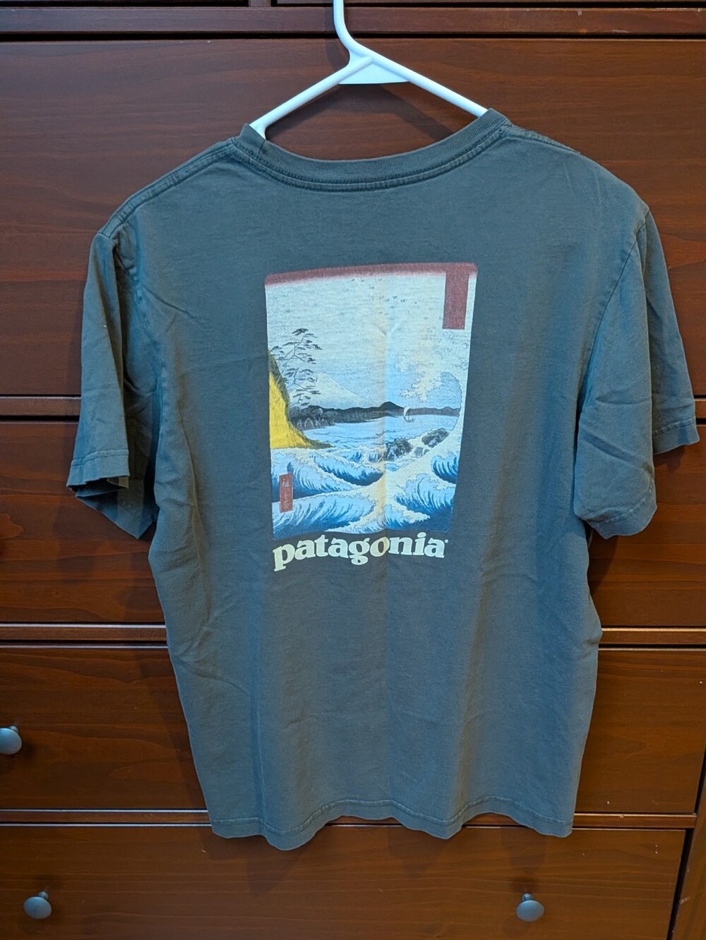 Patagonia Hiroshige Tee - Mens Small - Navy Blue - Rare B7